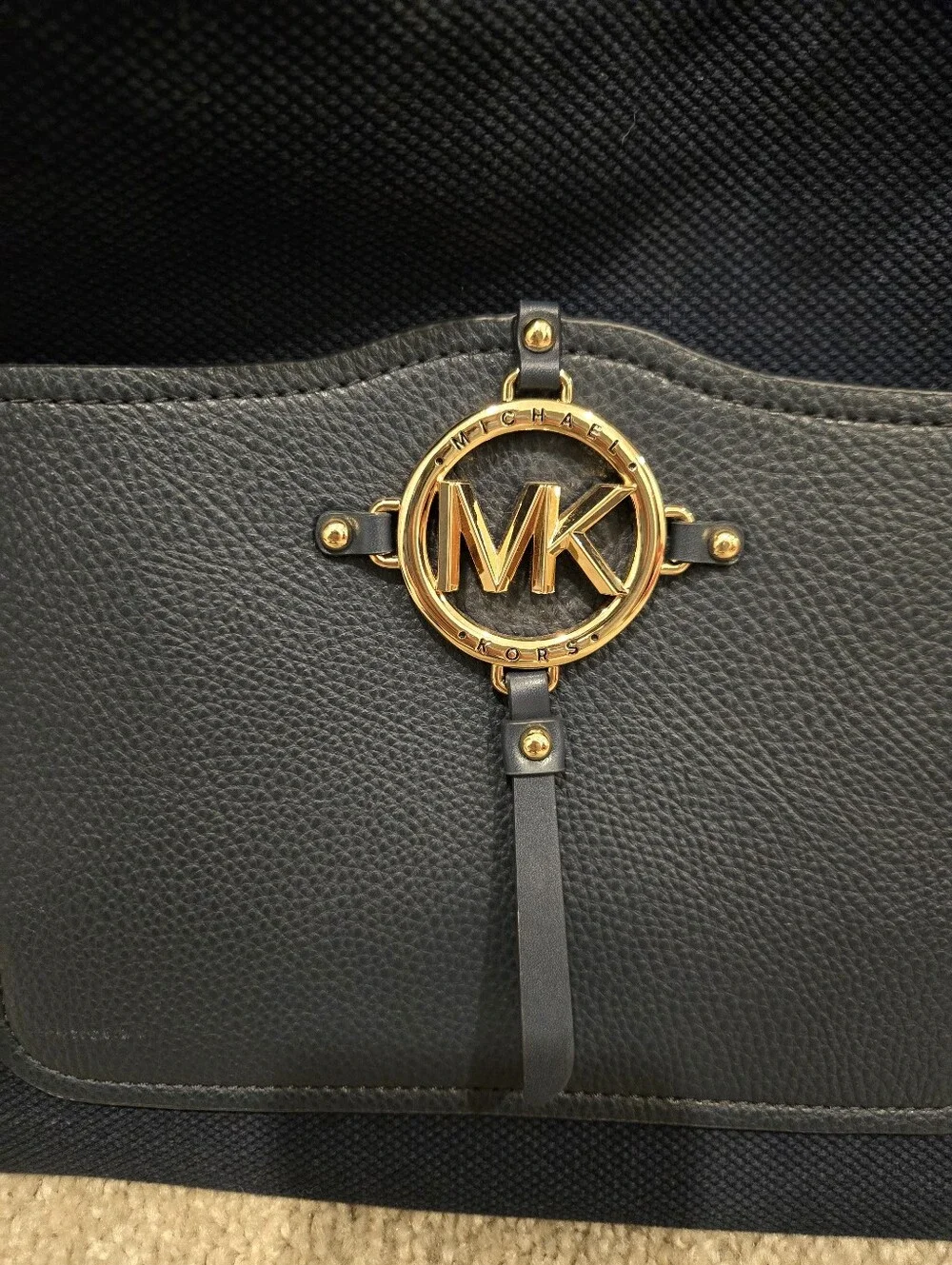 Michael Kors Amy Rope Hobo bag. Like new - Picture 2 of 5